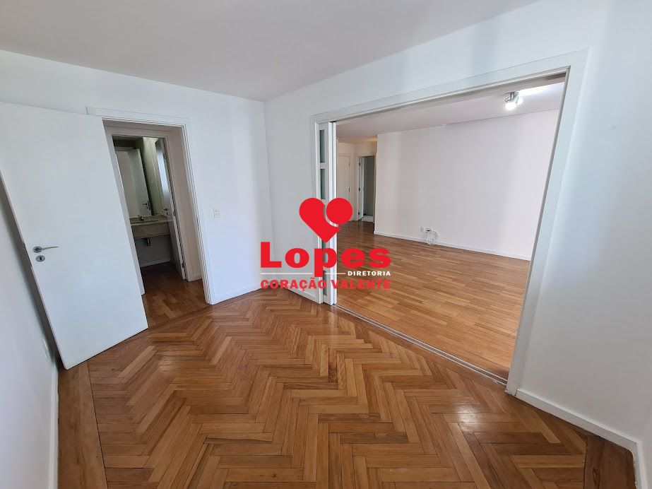 Apartamento à venda com 4 quartos, 151m² - Foto 5