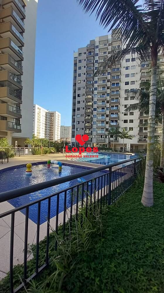 Apartamento à venda com 2 quartos, 61m² - Foto 18