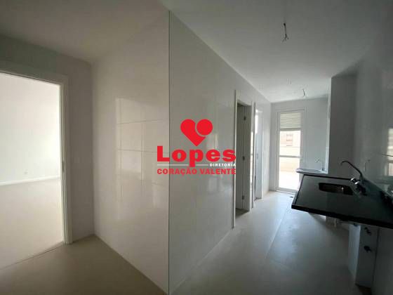 Apartamento à venda com 3 quartos, 157m² - Foto 18