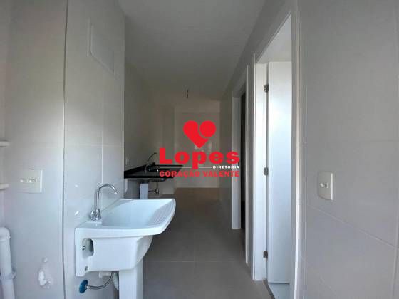 Apartamento à venda com 3 quartos, 157m² - Foto 21