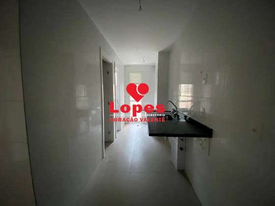 Apartamento à venda com 3 quartos, 157m² - Foto 19