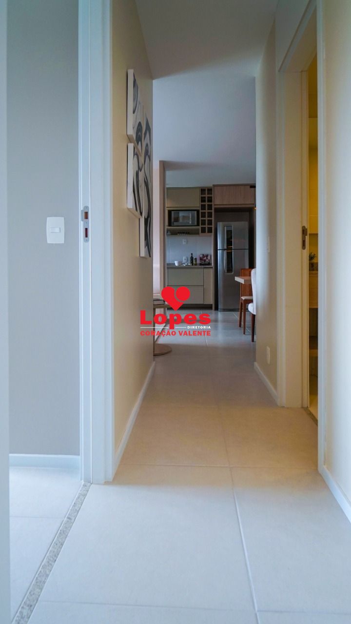 Apartamento à venda com 3 quartos, 80m² - Foto 4