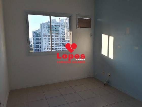 Apartamento à venda com 3 quartos, 113m² - Foto 12