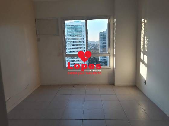 Apartamento à venda com 3 quartos, 113m² - Foto 14