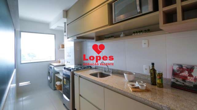 Apartamento à venda com 2 quartos, 67m² - Foto 14