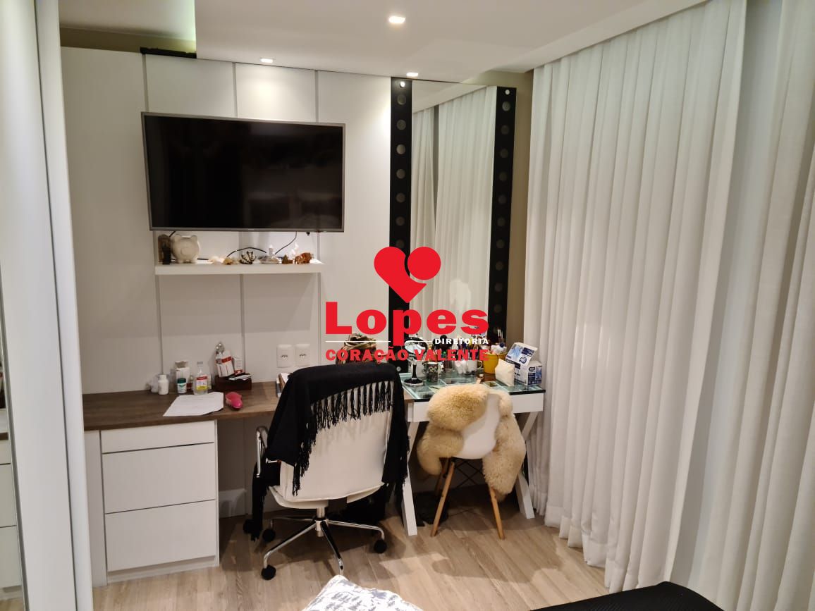 Apartamento à venda com 4 quartos, 145m² - Foto 2