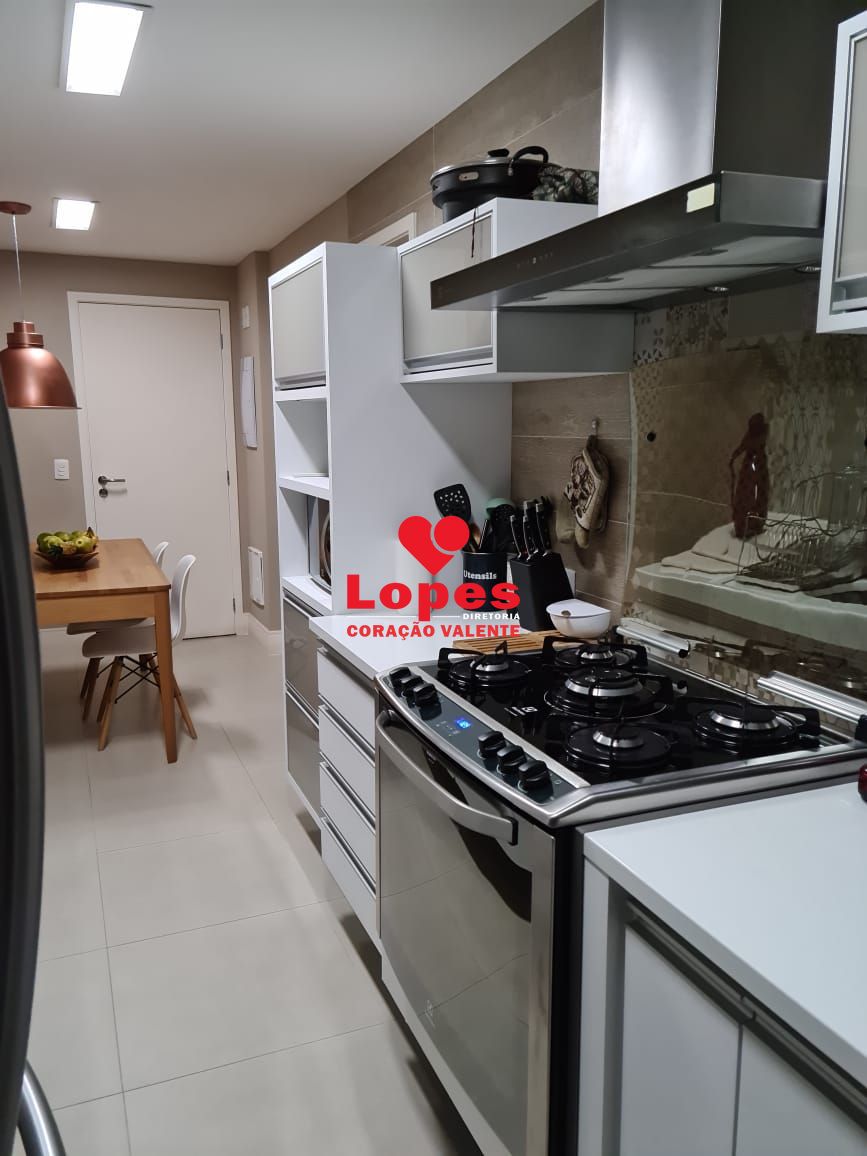 Apartamento à venda com 4 quartos, 145m² - Foto 5