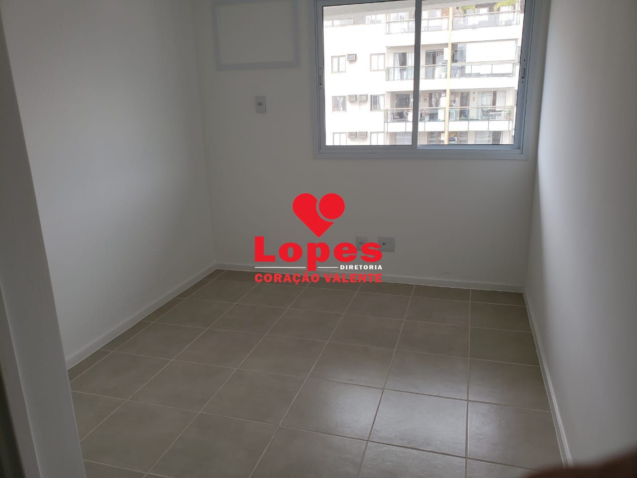 Apartamento à venda com 3 quartos, 92m² - Foto 9