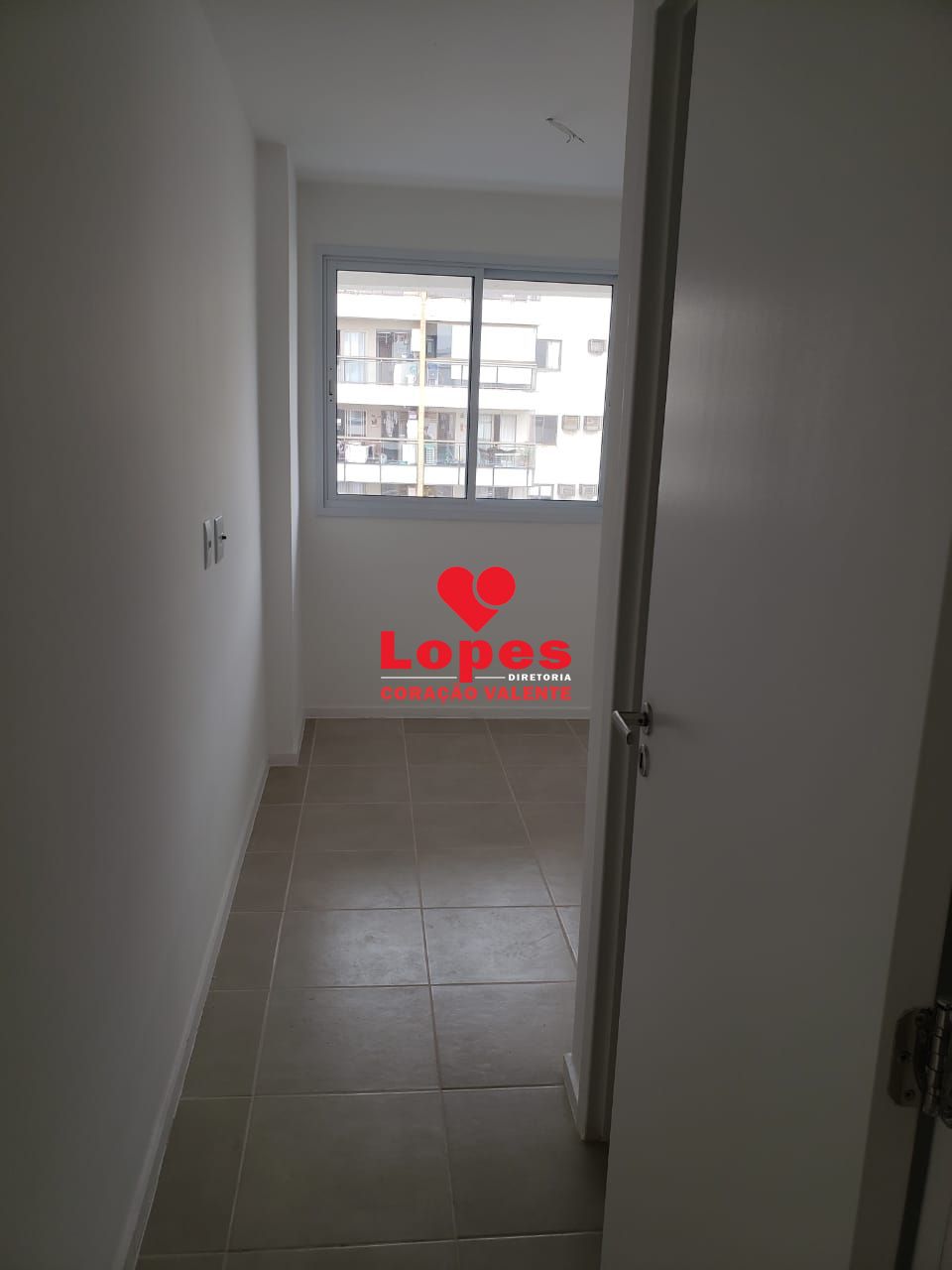 Apartamento à venda com 3 quartos, 92m² - Foto 7