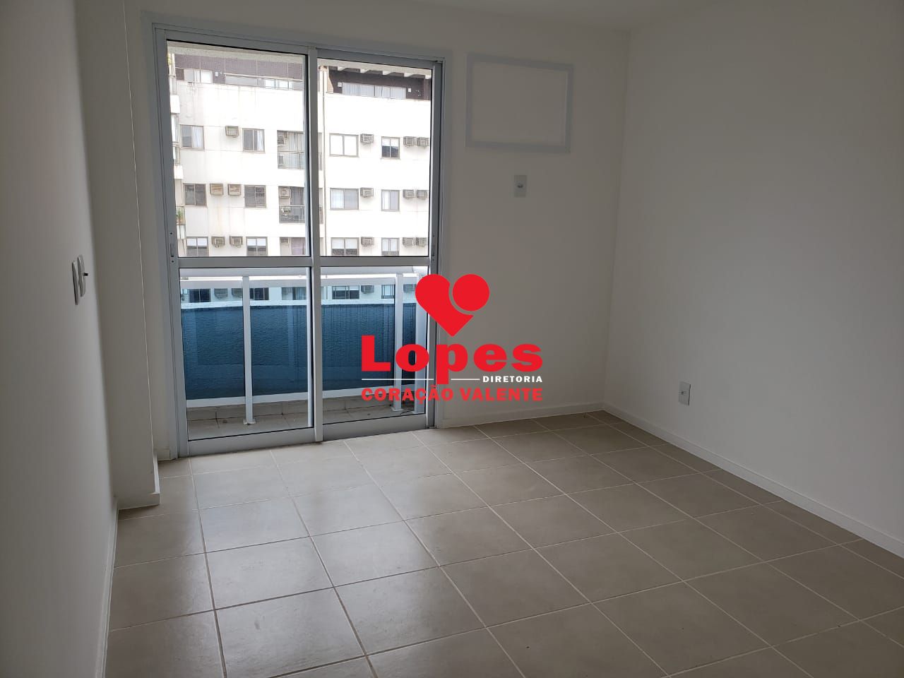 Apartamento à venda com 3 quartos, 92m² - Foto 11