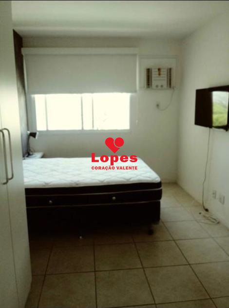 Apartamento à venda com 2 quartos, 69m² - Foto 4