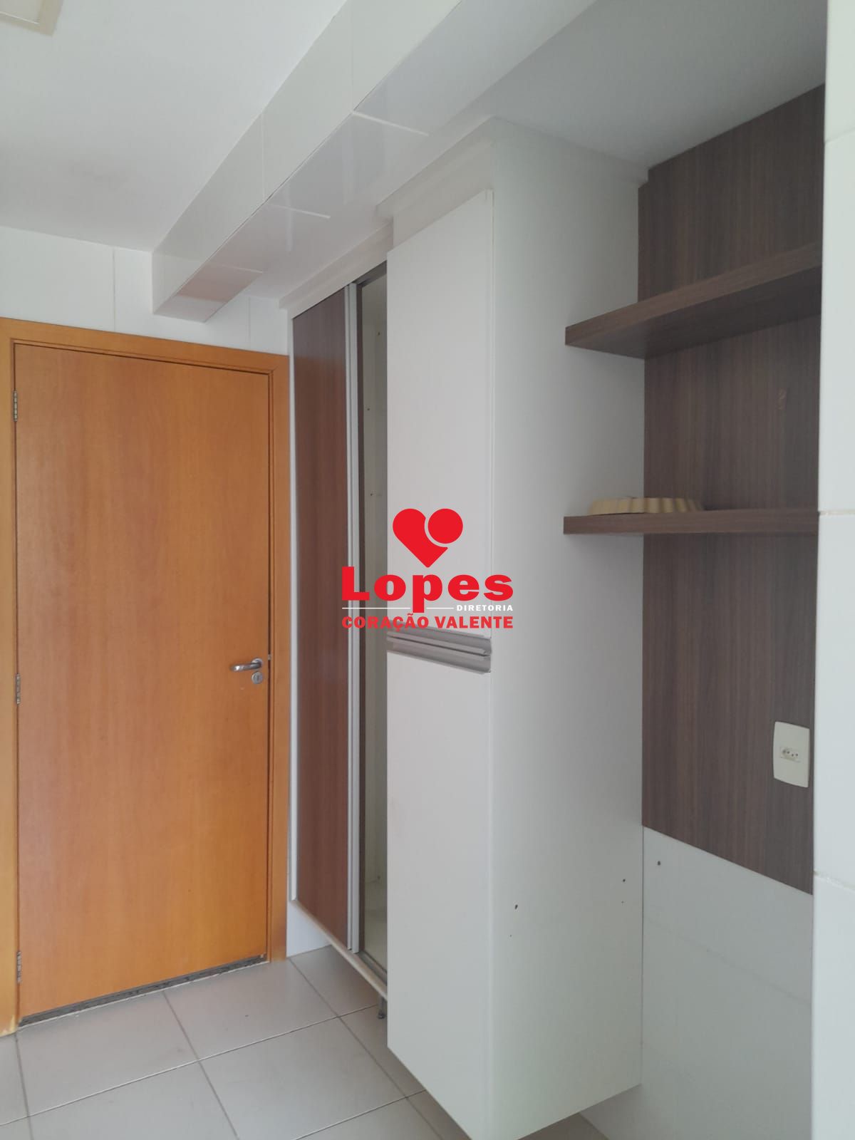 Apartamento à venda com 3 quartos, 92m² - Foto 8