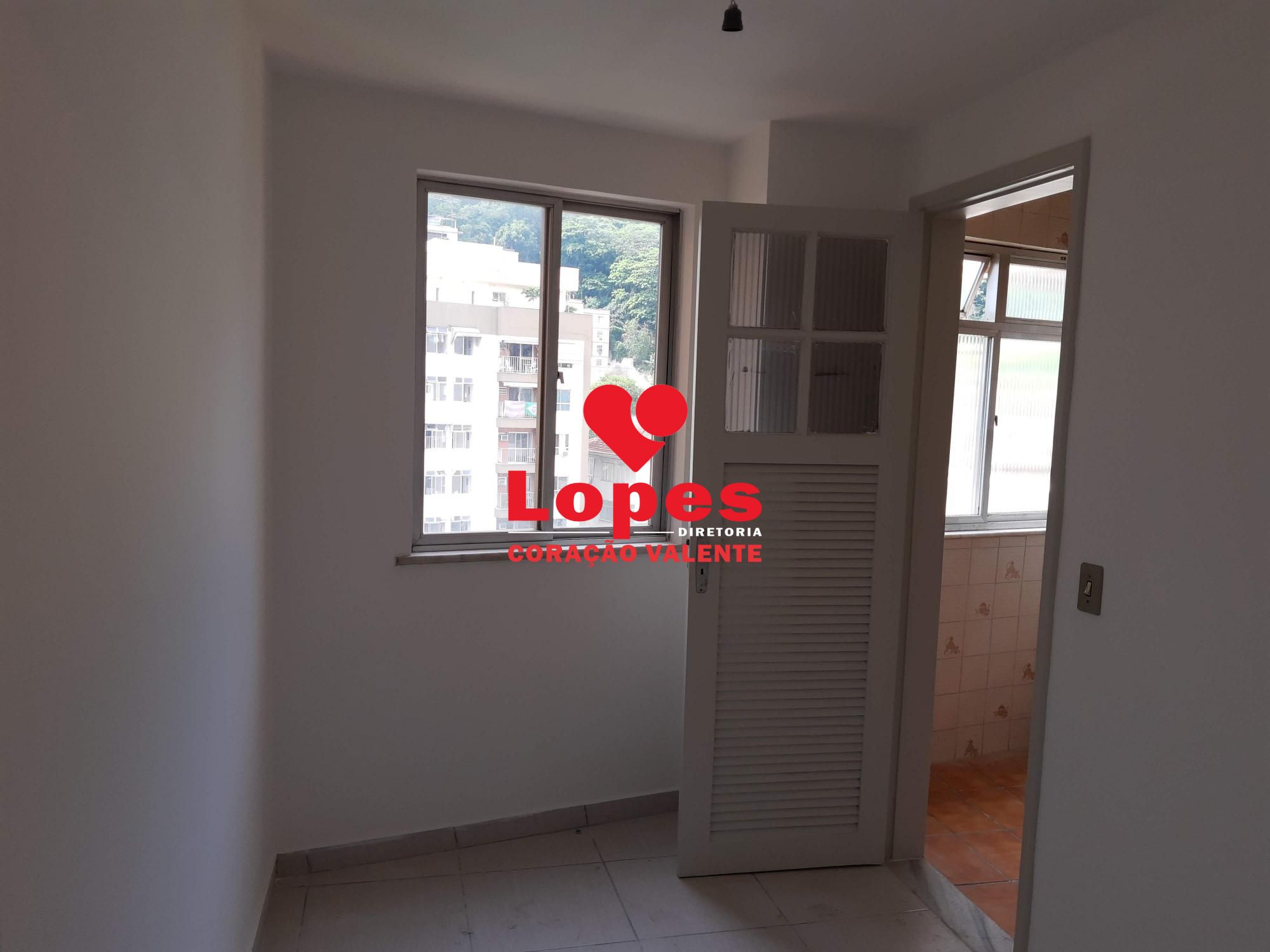 Apartamento à venda com 2 quartos, 106m² - Foto 24