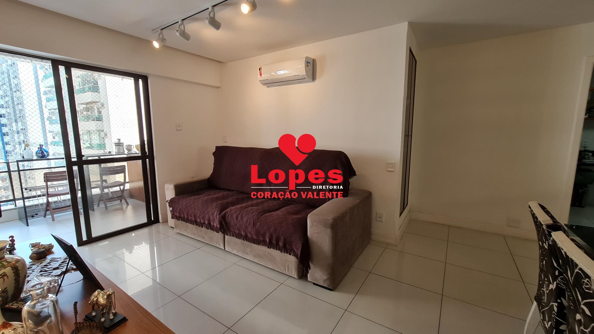 Apartamento à venda com 3 quartos, 126m² - Foto 7