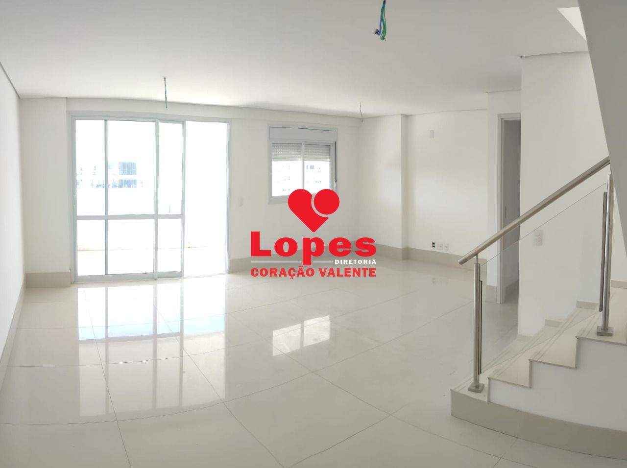 Cobertura, 3 quartos, 252 m² - Foto 4
