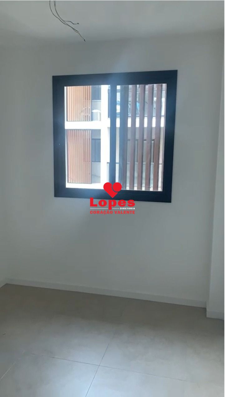 Apartamento à venda com 3 quartos, 73m² - Foto 4