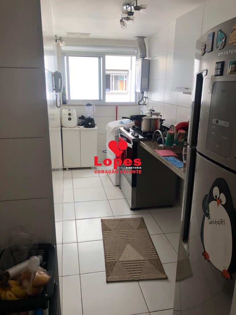 Apartamento à venda com 3 quartos, 76m² - Foto 12