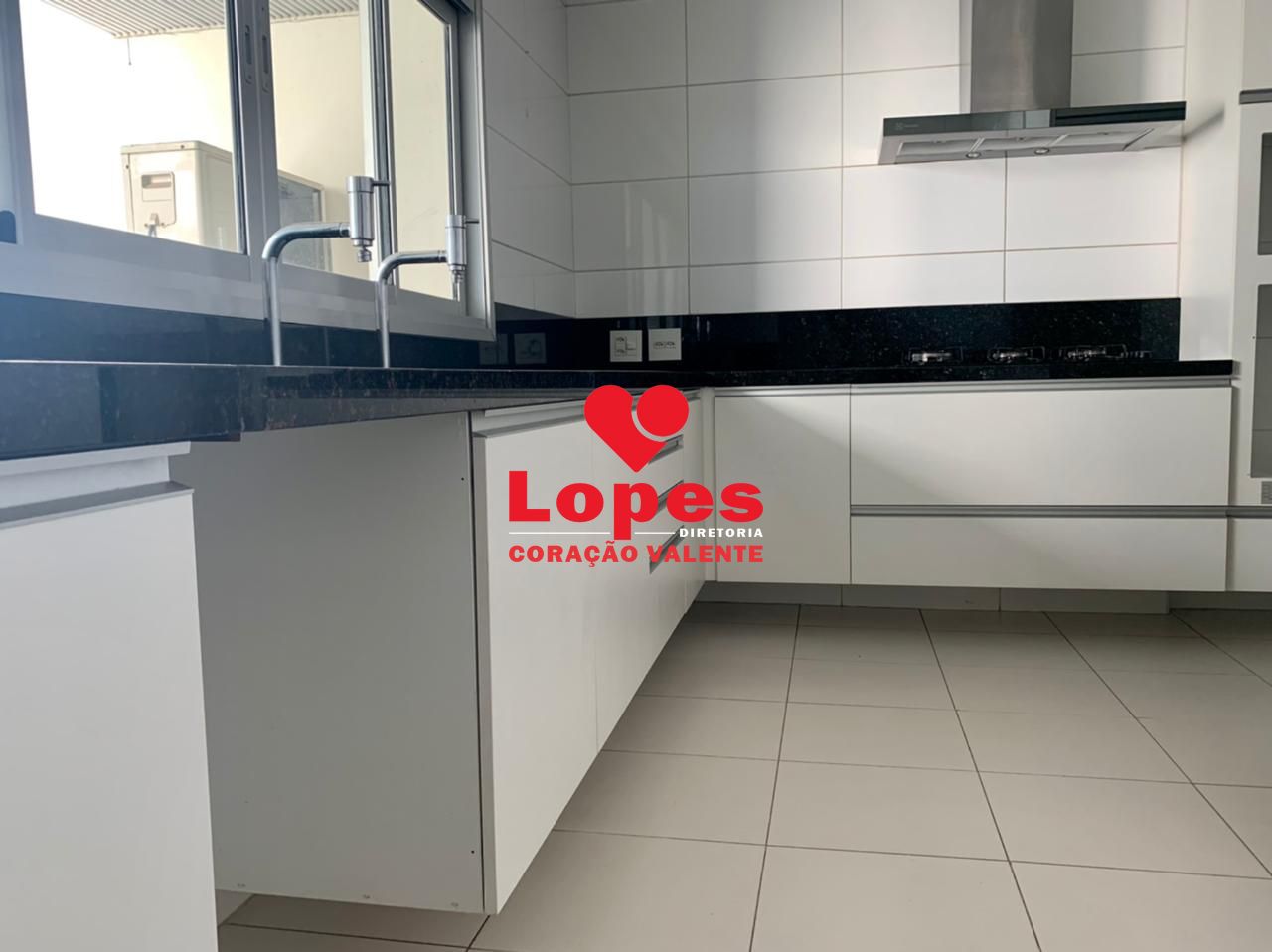 Apartamento à venda com 4 quartos, 296m² - Foto 32