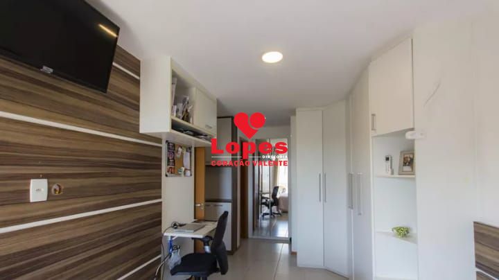 Apartamento à venda com 3 quartos, 103m² - Foto 2