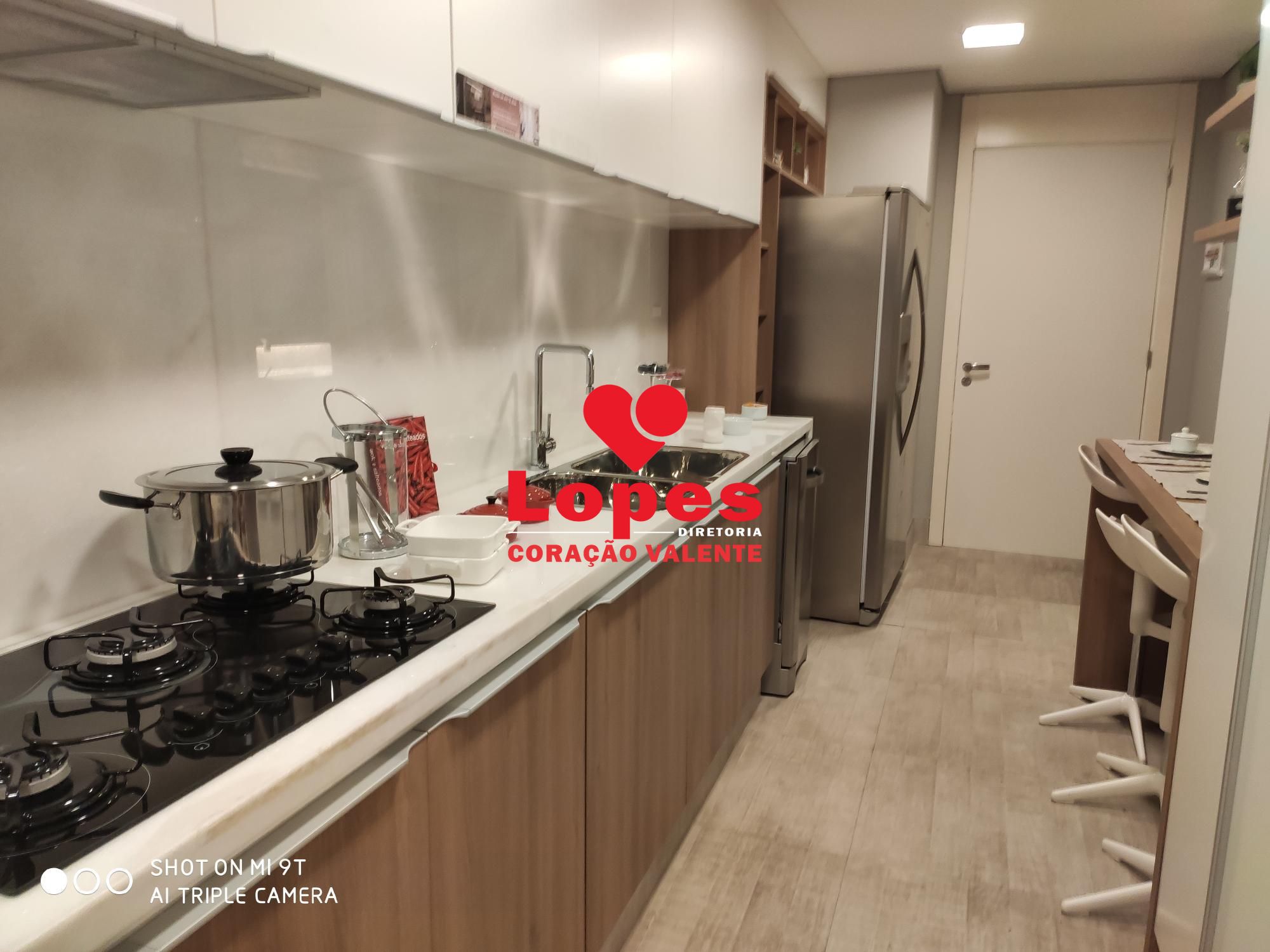 Apartamento à venda com 3 quartos, 134m² - Foto 9