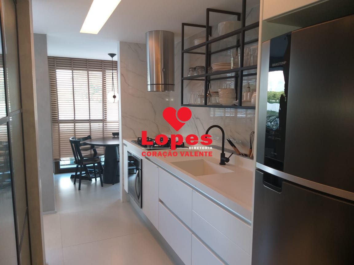 Apartamento à venda com 3 quartos, 121m² - Foto 12