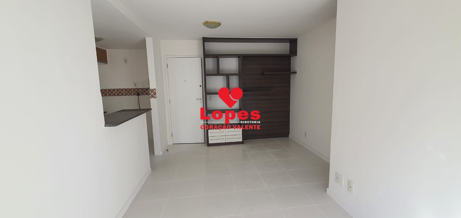 Apartamento à venda com 2 quartos, 63m² - Foto 1