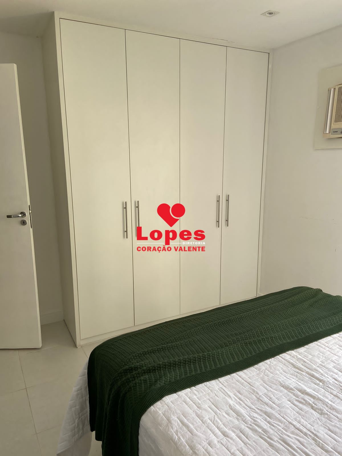 Apartamento à venda com 4 quartos, 148m² - Foto 24