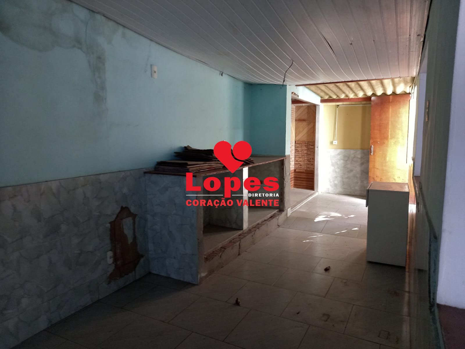 Casa à venda com 2 quartos, 300m² - Foto 16