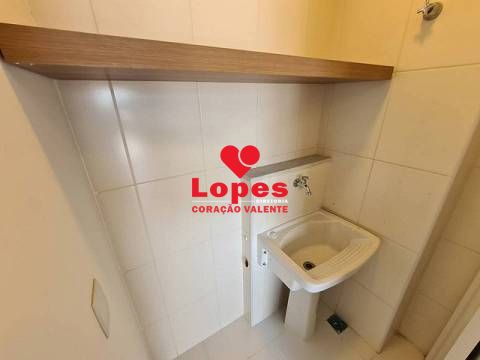 Apartamento à venda com 2 quartos, 64m² - Foto 13