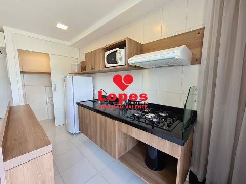 Apartamento à venda com 2 quartos, 64m² - Foto 4