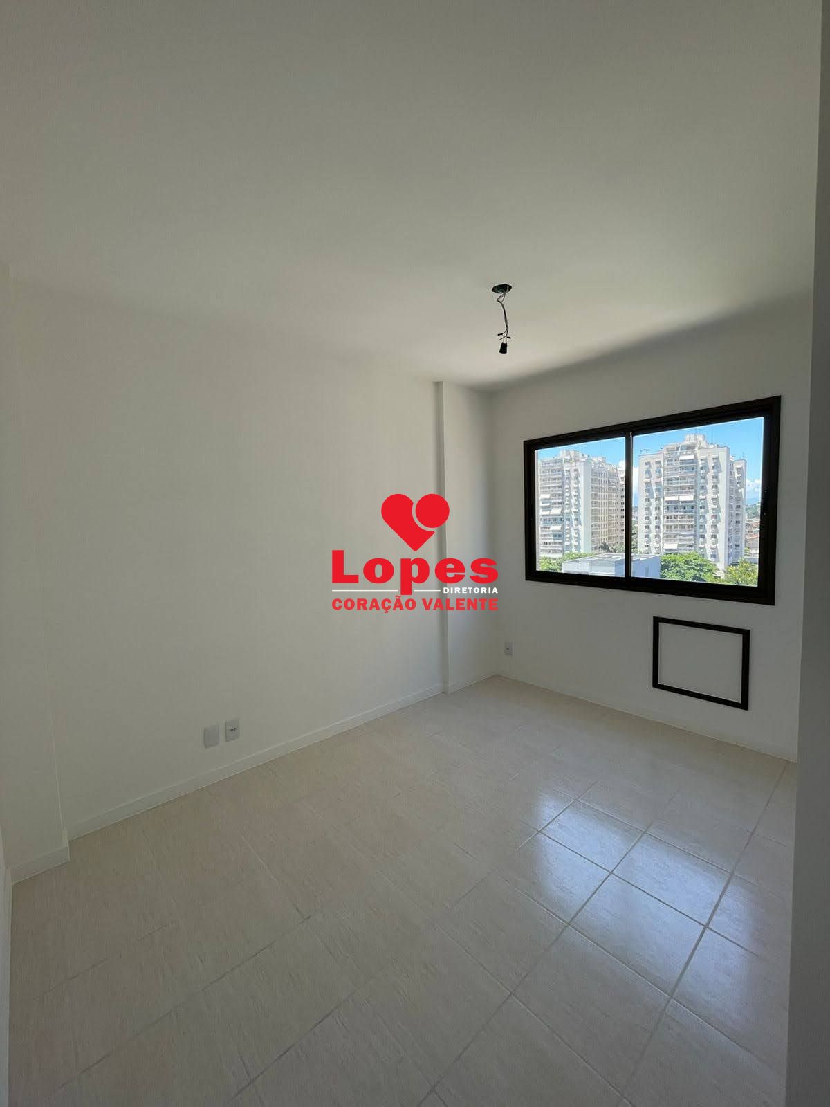 Apartamento à venda com 3 quartos, 66m² - Foto 3