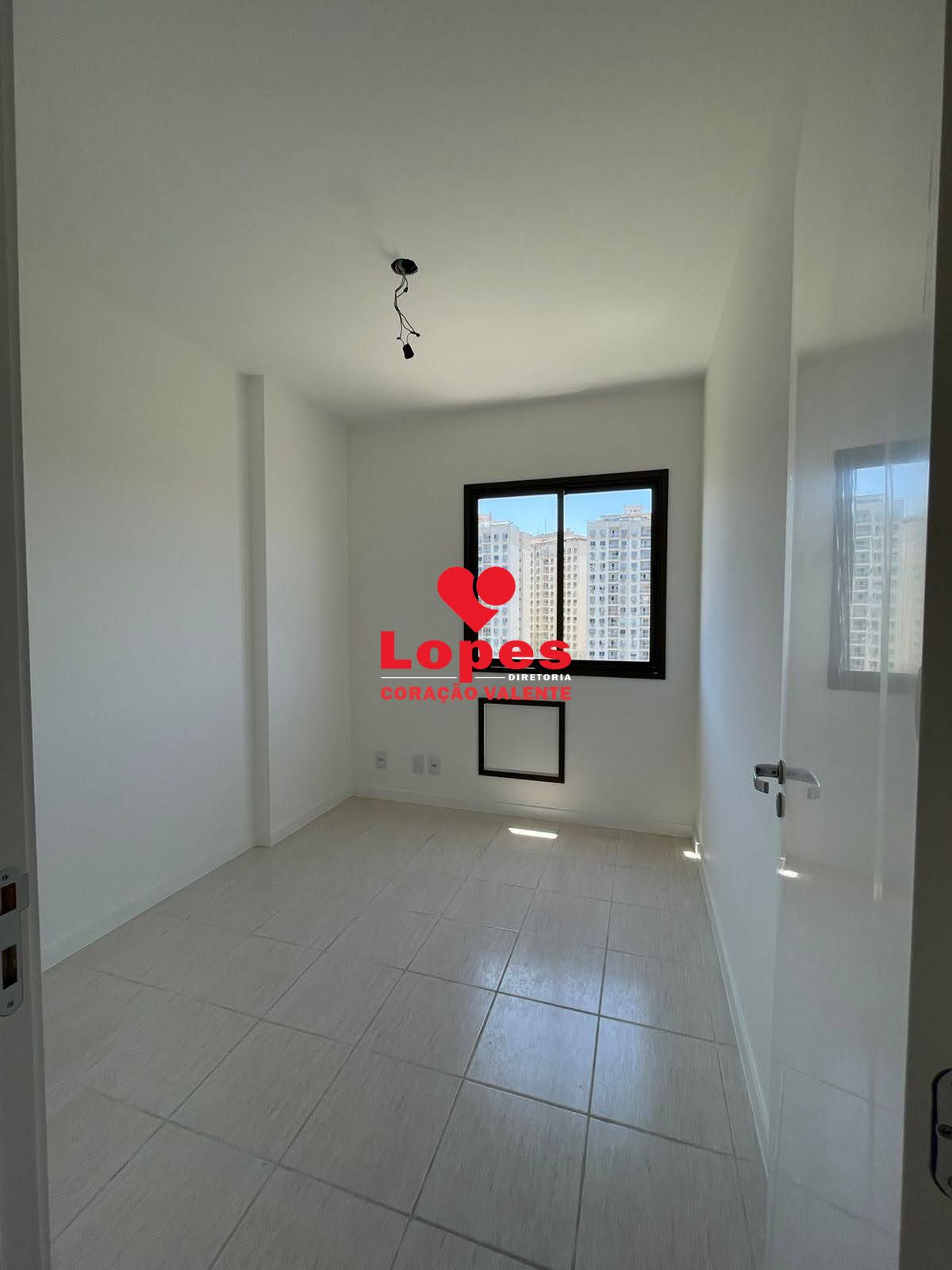 Apartamento à venda com 3 quartos, 66m² - Foto 8