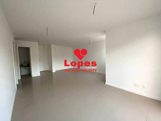 Apartamento à venda com 3 quartos, 157m² - Foto 11