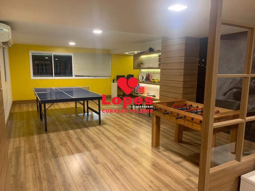 Apartamento à venda com 2 quartos, 67m² - Foto 4