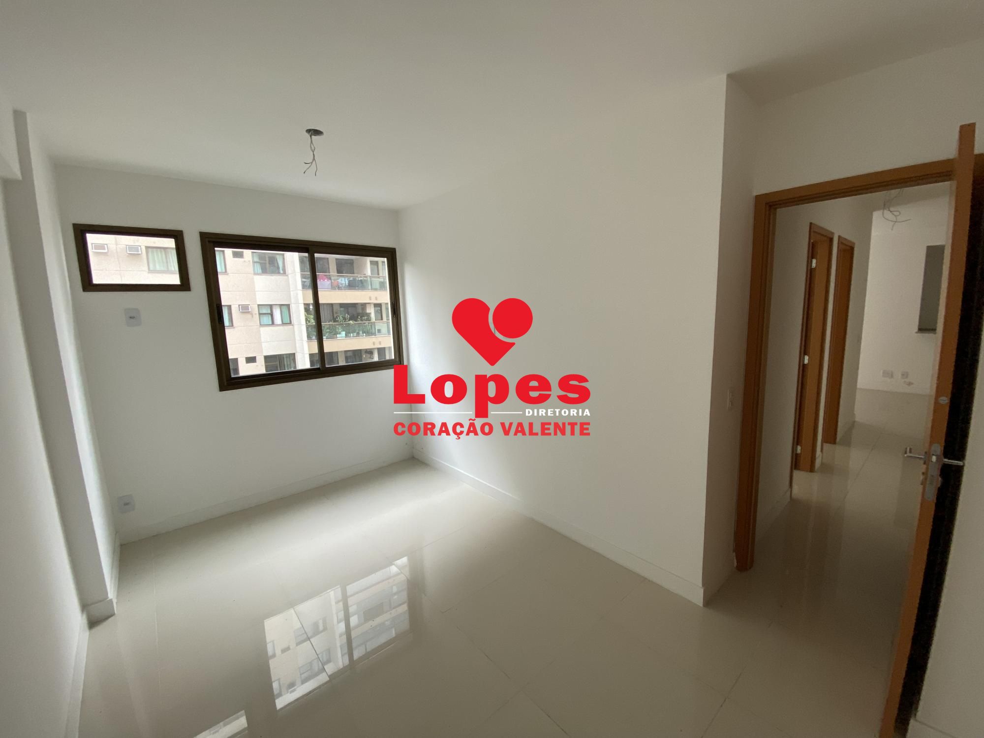 Apartamento à venda com 3 quartos, 75m² - Foto 11