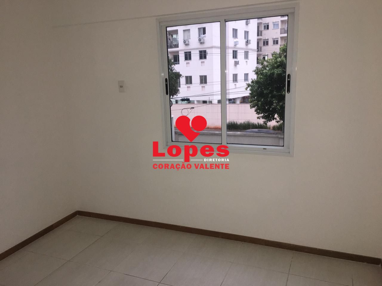 Apartamento à venda com 2 quartos, 57m² - Foto 5