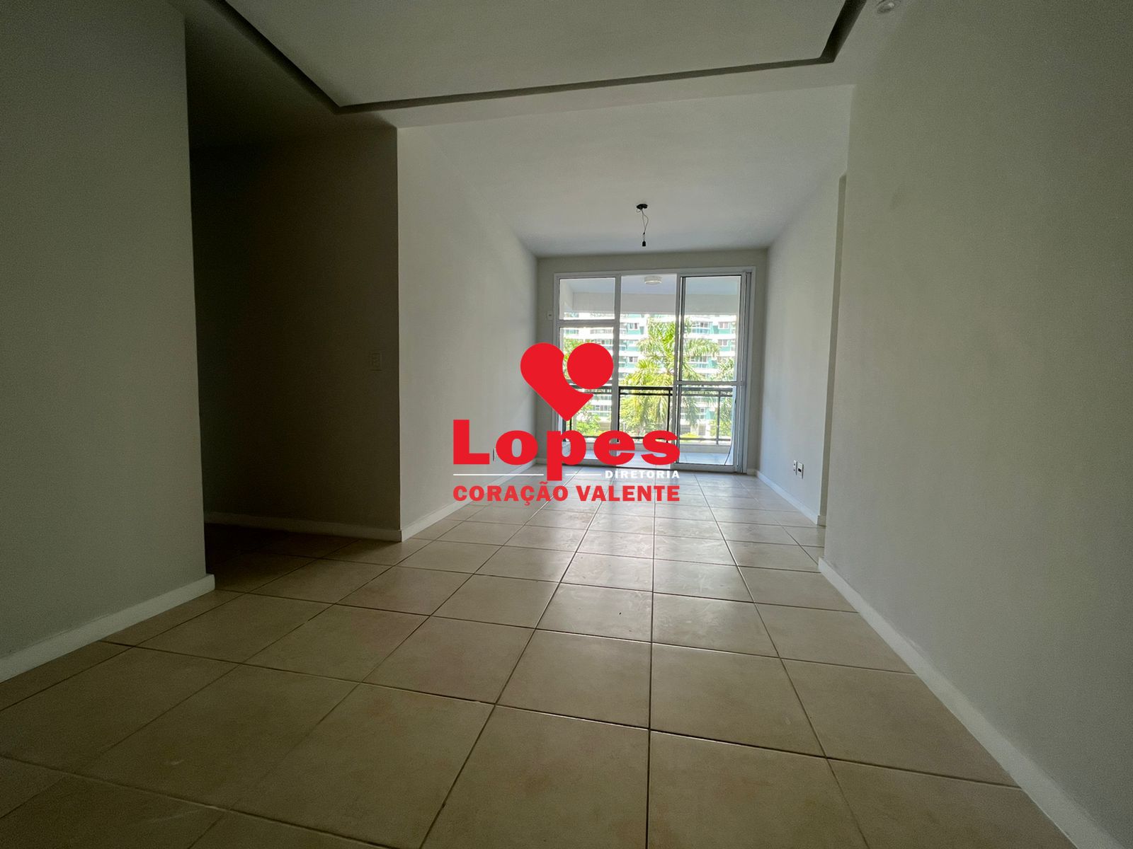 Apartamento à venda com 2 quartos, 69m² - Foto 3