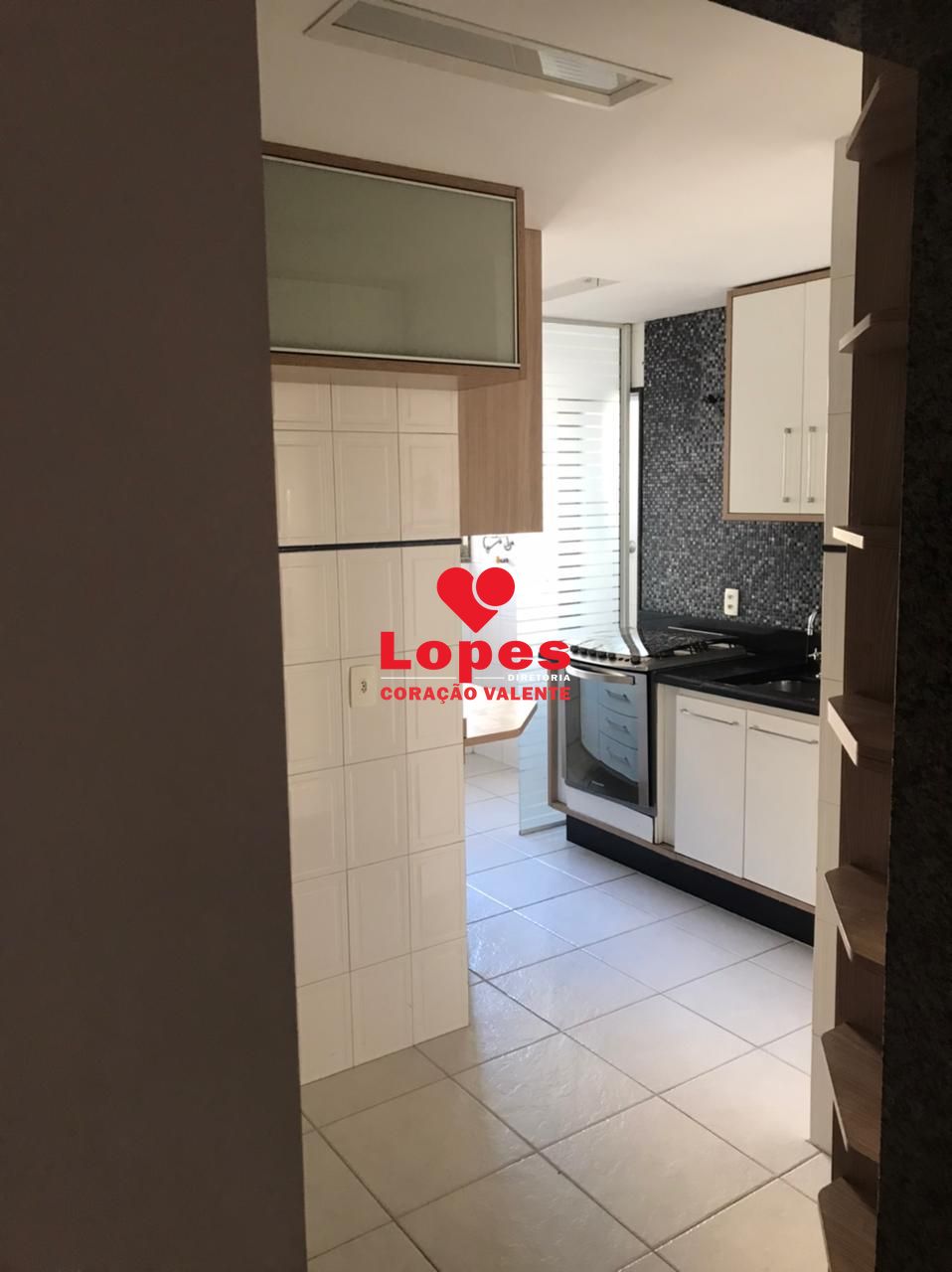 Apartamento à venda com 3 quartos, 86m² - Foto 4