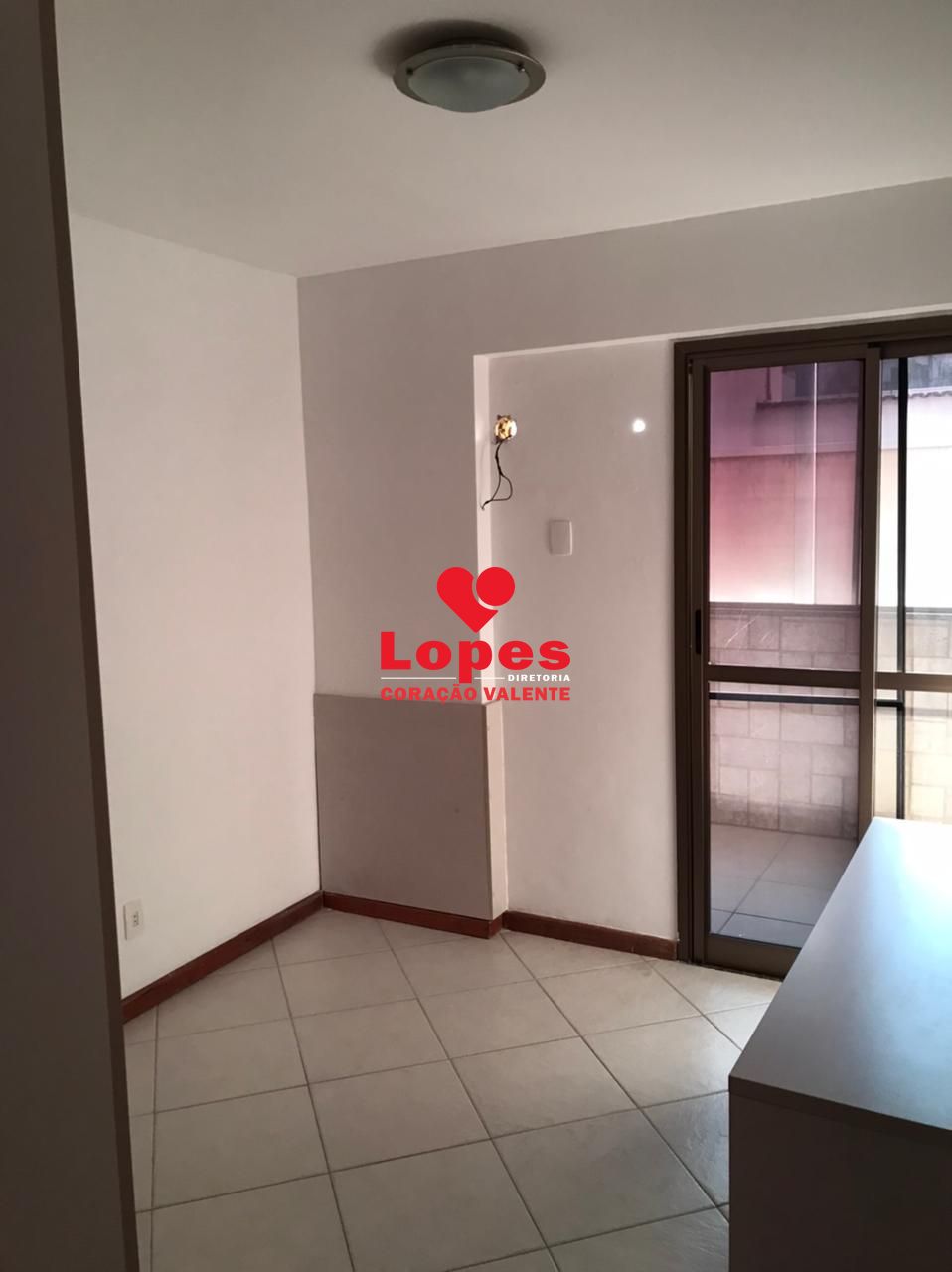 Apartamento à venda com 3 quartos, 86m² - Foto 13