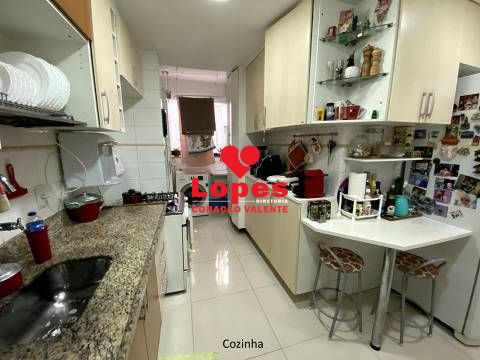 Apartamento à venda com 3 quartos, 90m² - Foto 17