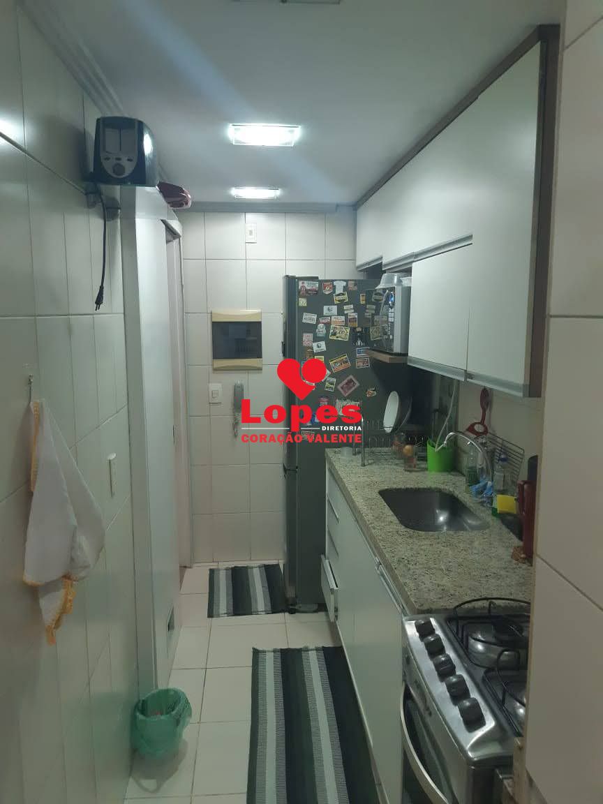 Apartamento à venda com 3 quartos, 76m² - Foto 30