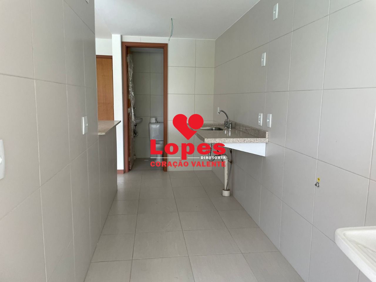 Apartamento à venda com 2 quartos, 75m² - Foto 10