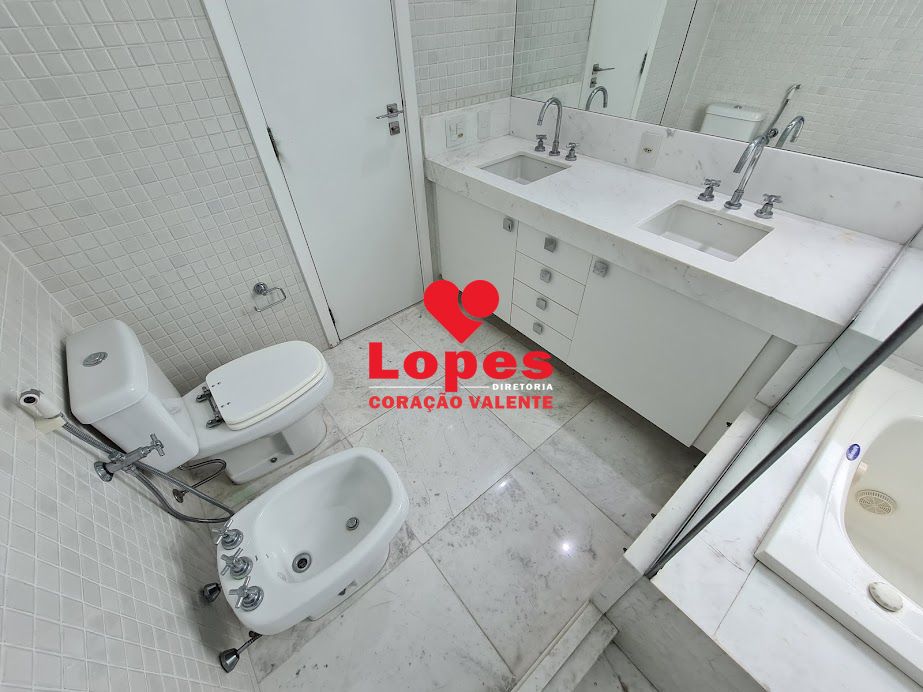 Apartamento à venda com 4 quartos, 306m² - Foto 12