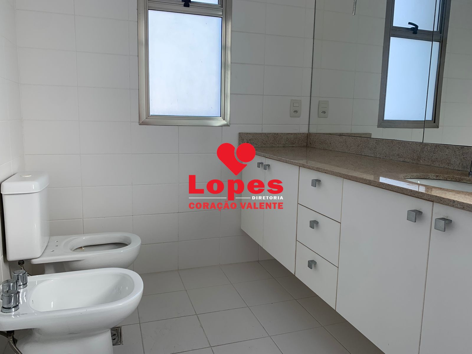 Apartamento à venda com 4 quartos, 287m² - Foto 17