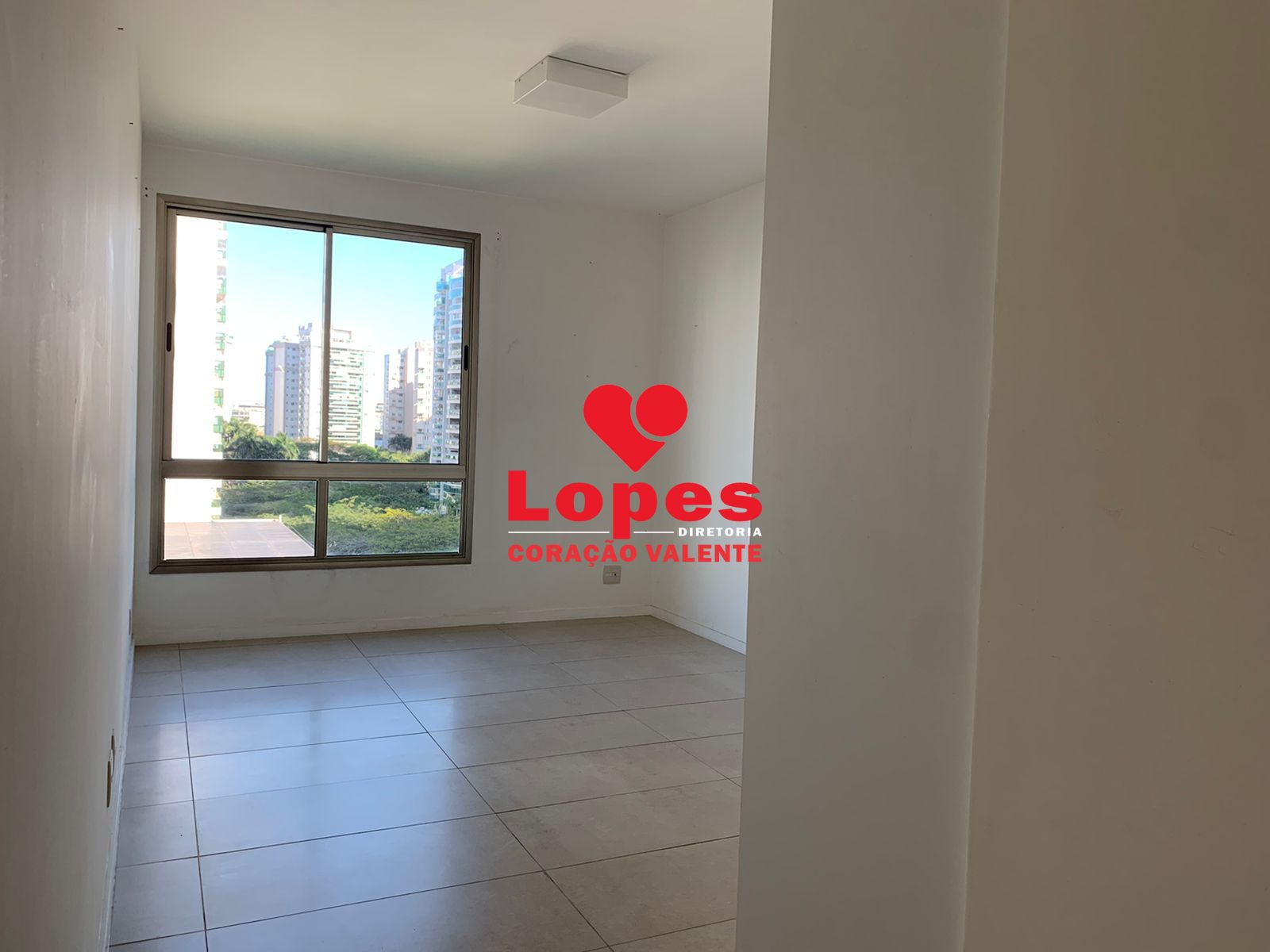 Apartamento à venda com 4 quartos, 287m² - Foto 18