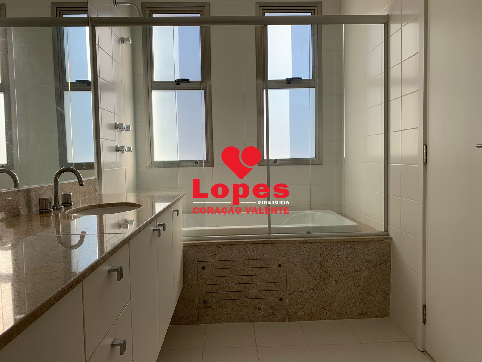 Apartamento à venda com 4 quartos, 287m² - Foto 21