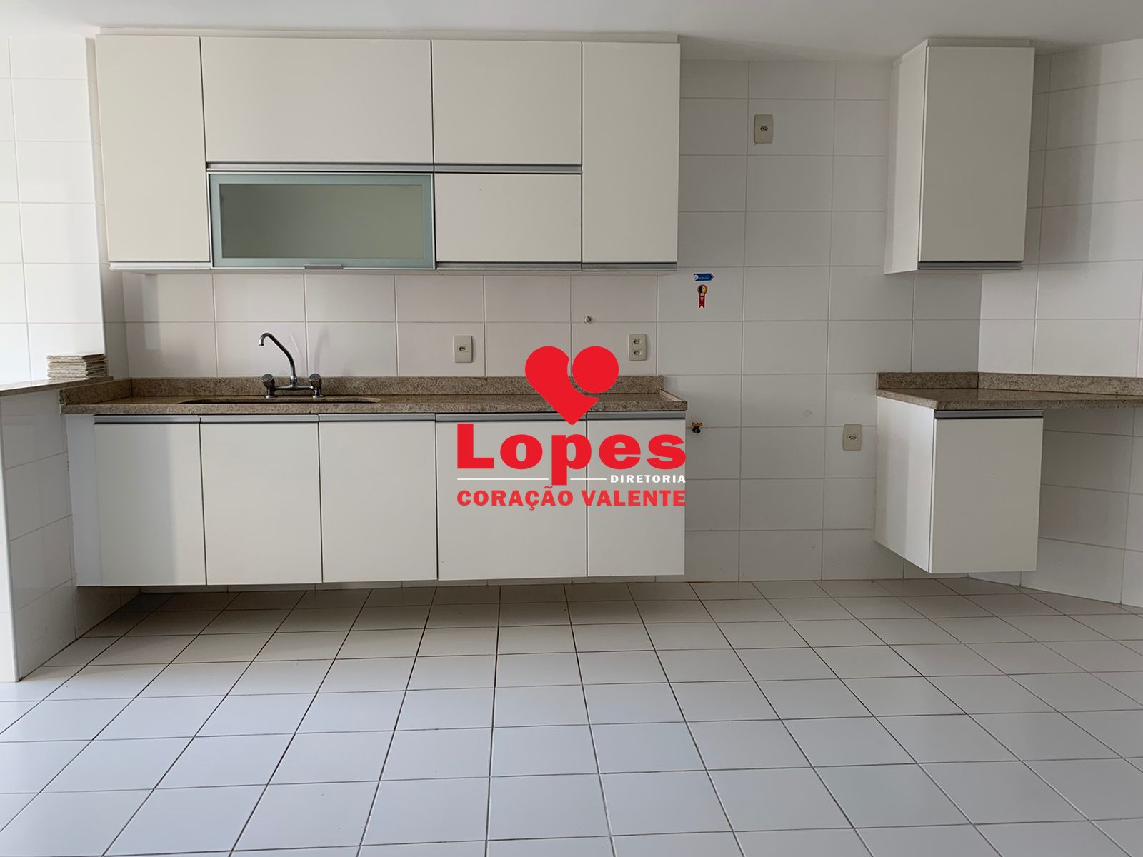 Apartamento à venda com 4 quartos, 287m² - Foto 10