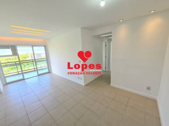 Apartamento à venda com 2 quartos, 78m² - Foto 1