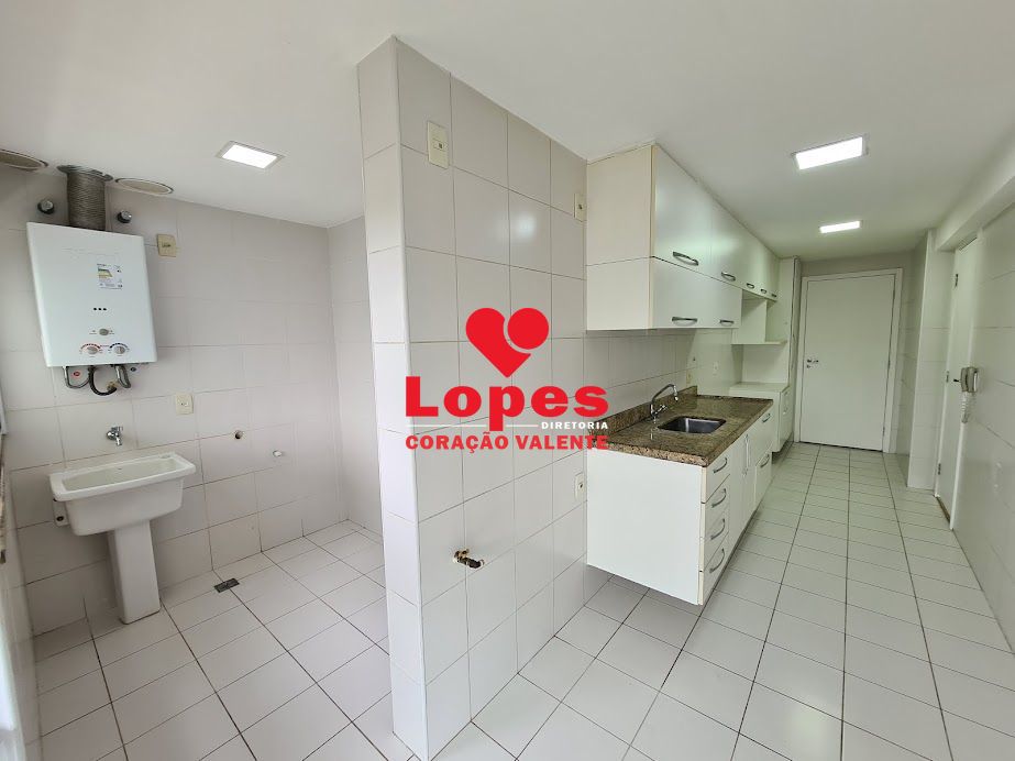 Apartamento à venda com 4 quartos, 149m² - Foto 19