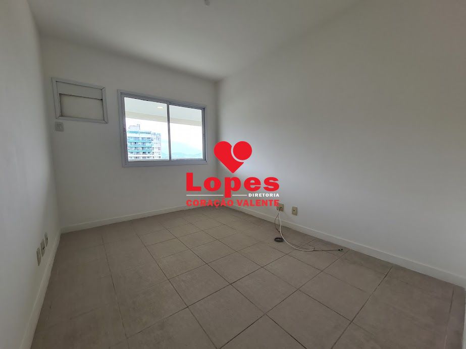 Apartamento à venda com 4 quartos, 149m² - Foto 13